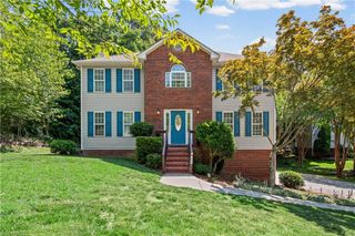 7626 Rolling Oak Court, Clemmons, NC 27012