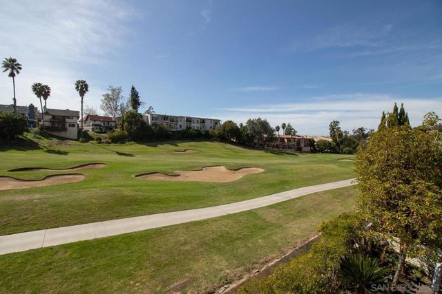 7517 Jerez B, Carlsbad, CA 92009