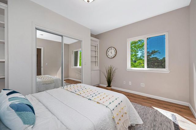 12590 Crimson Ct, Auburn, CA 95603