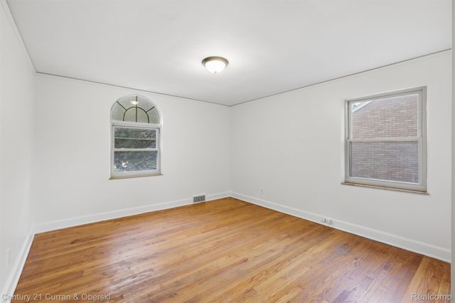 14167 Longacre Street, Detroit, MI 48227