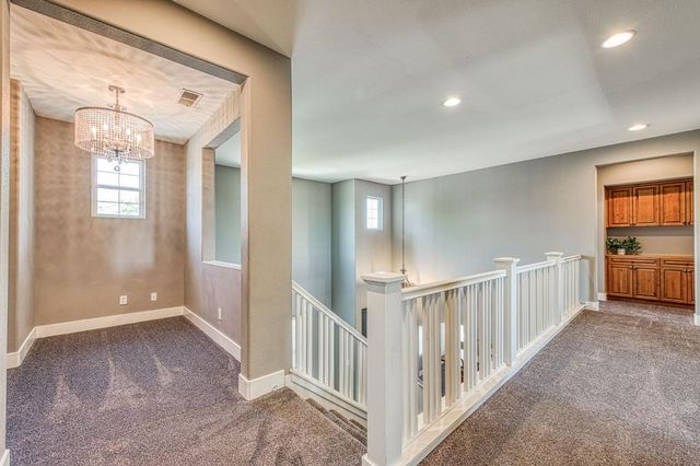 11079 E Mitchell Peak Way, Clovis, CA 93619