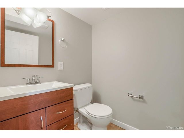 1650 Trenton St, Denver, CO 80220