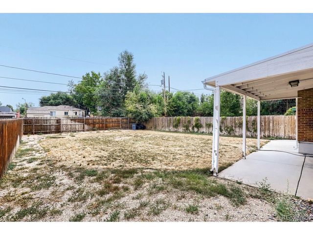 1650 Trenton St, Denver, CO 80220