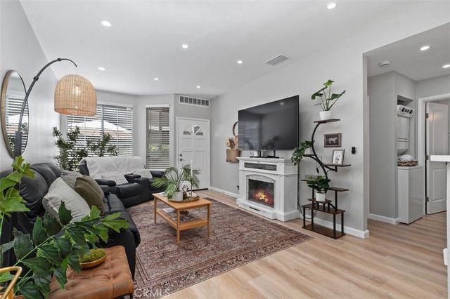 23 Via Honrado, Rancho Santa Margarita, CA 92688