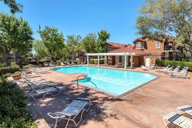 23 Via Honrado, Rancho Santa Margarita, CA 92688