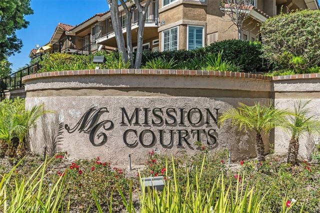 23 Via Honrado, Rancho Santa Margarita, CA 92688