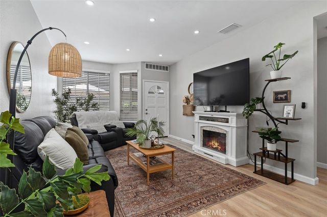 23 Via Honrado, Rancho Santa Margarita, CA 92688