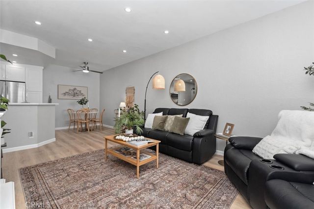 23 Via Honrado, Rancho Santa Margarita, CA 92688