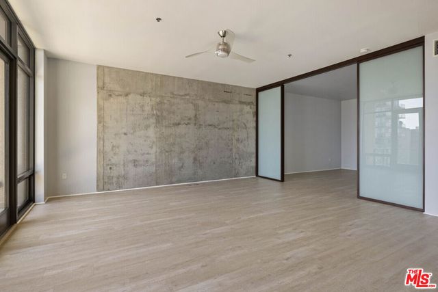 1111 S Grand Avenue 1211, Los Angeles, CA 90015