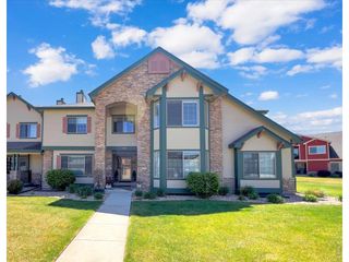 611 Callisto Dr 103, Loveland, CO 80537