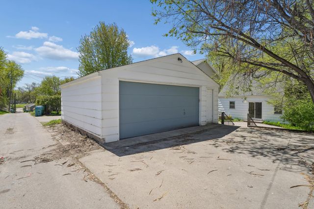 3109 Oregon Avenue S, Saint Louis Park, MN 55426
