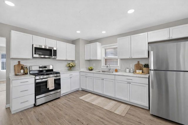 4947 N 66th STREET, Milwaukee, WI 53218