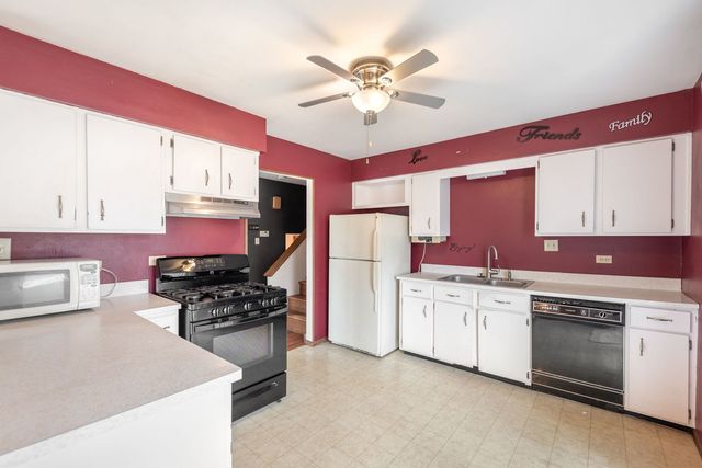 34 Emery Drive, Bourbonnais, IL 60914