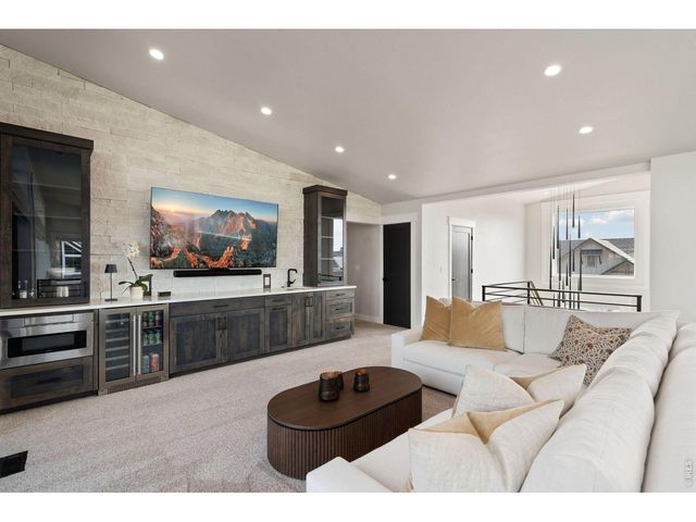 2311 Sugarloaf Rd, Berthoud, CO 80513