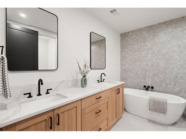 2311 Sugarloaf Rd, Berthoud, CO 80513