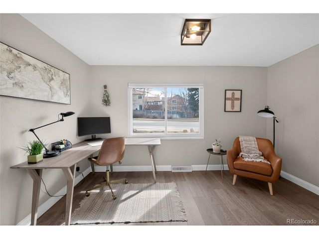 9095 W Mississippi Ave, Lakewood, CO 80226