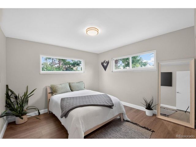 9095 W Mississippi Ave, Lakewood, CO 80226