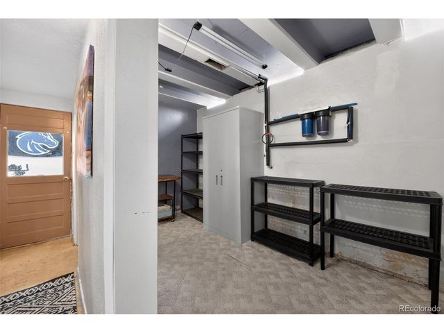 9095 W Mississippi Ave, Lakewood, CO 80226