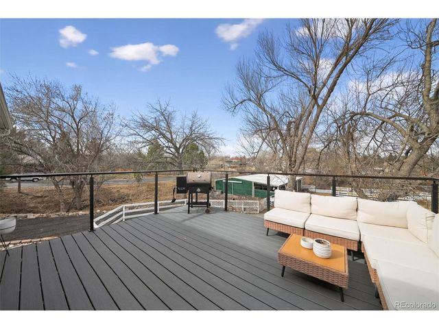 9095 W Mississippi Ave, Lakewood, CO 80226