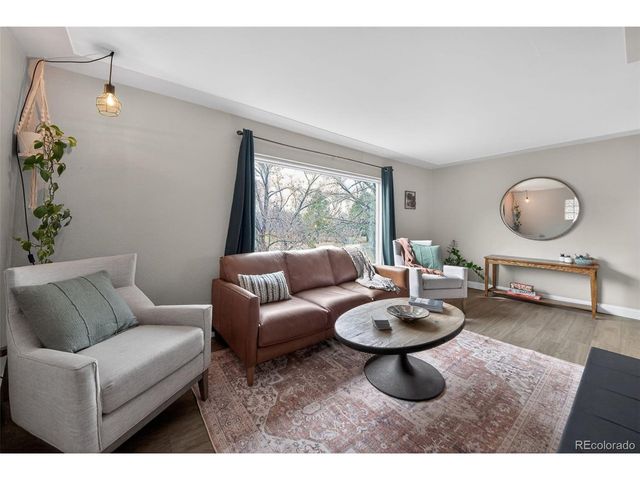 9095 W Mississippi Ave, Lakewood, CO 80226