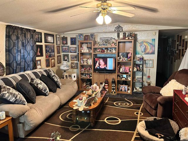 2337 McPherson Springs Road, Mabelvale, AR 72103