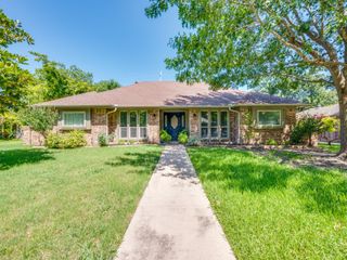 3220 Nottingham Drive, Denton, TX 76209