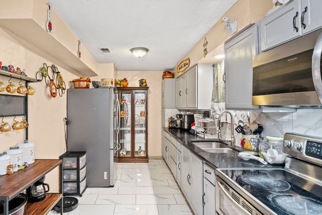 7716 FM 1532, Ladonia, TX 75449