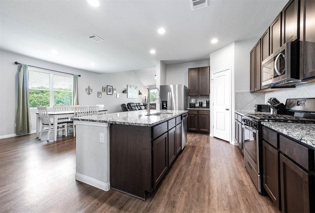 2714 Hoffman Court, Conroe, TX 77304