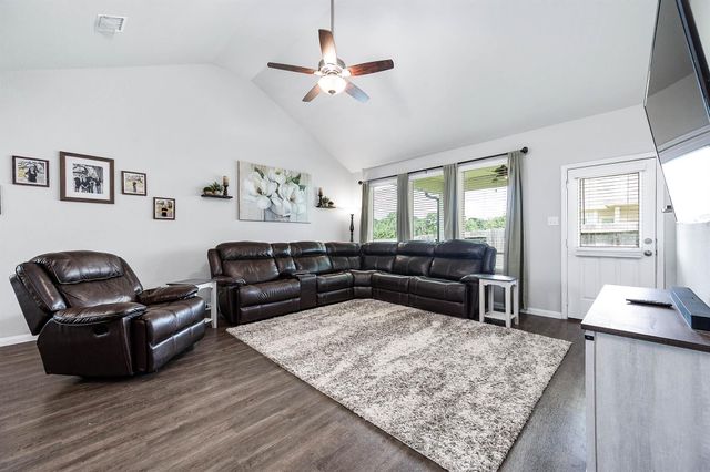 2714 Hoffman Court, Conroe, TX 77304