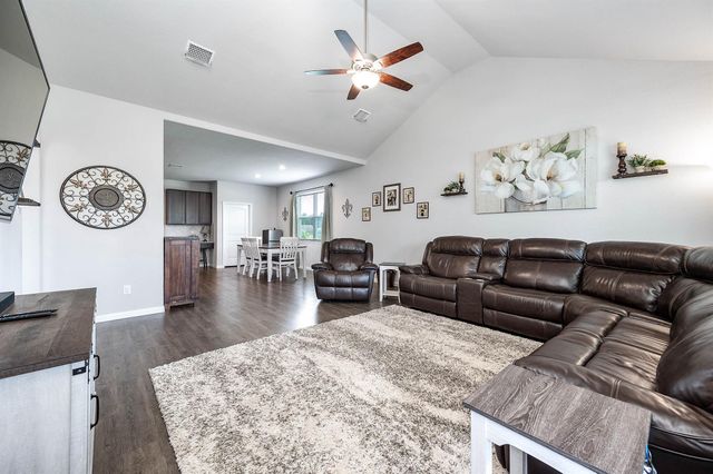 2714 Hoffman Court, Conroe, TX 77304