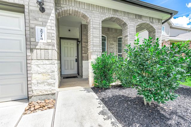 2714 Hoffman Court, Conroe, TX 77304