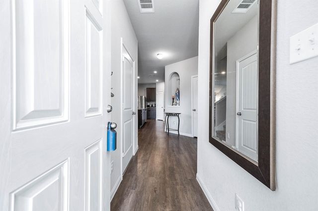 2714 Hoffman Court, Conroe, TX 77304