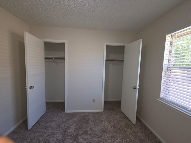 2400 Monte Carlo Drive B, Arlington, TX 76015