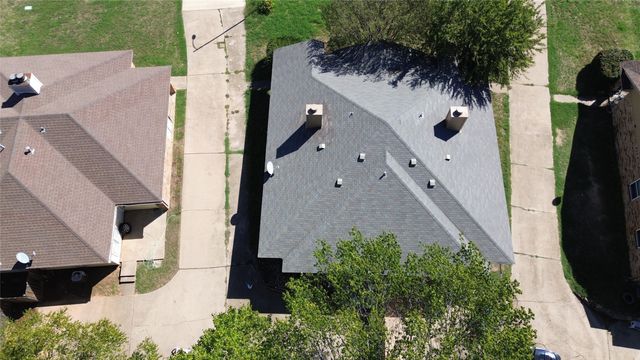 2400 Monte Carlo Drive B, Arlington, TX 76015