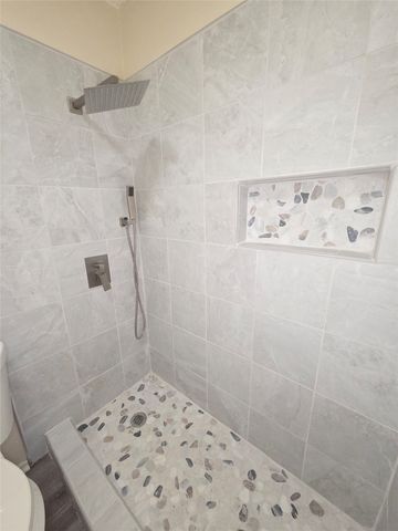2400 Monte Carlo Drive B, Arlington, TX 76015