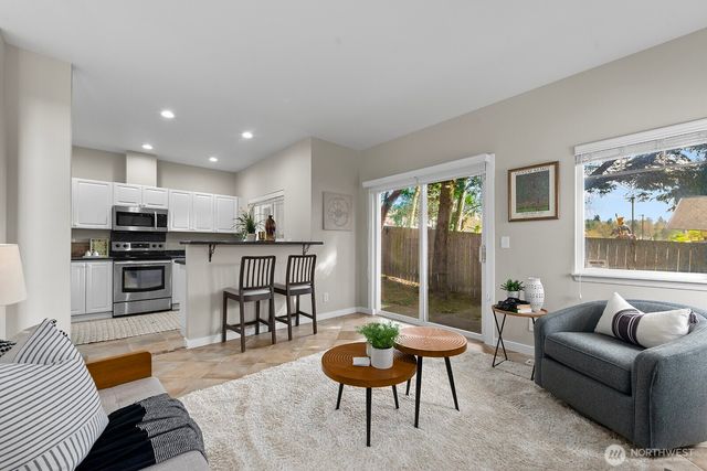 401 S 51st Court, Renton, WA 98055