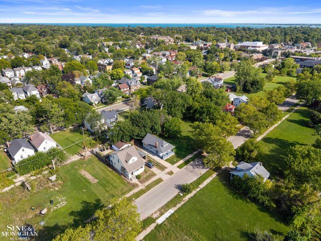 1308 Ashland Street, Detroit, MI 48215