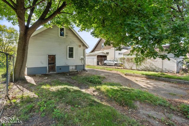 1308 Ashland Street, Detroit, MI 48215