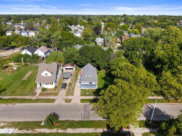 1308 Ashland Street, Detroit, MI 48215
