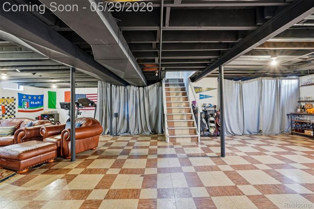 14338 Shadywood Drive, Plymouth Charter Township, MI 48170