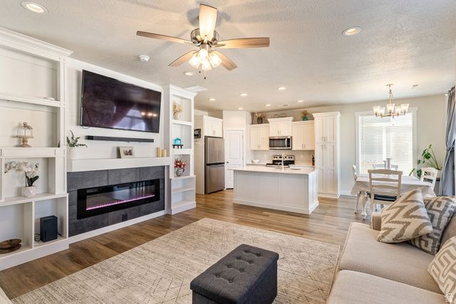 3381 E STILLWATER, Eagle Mountain, UT 84005