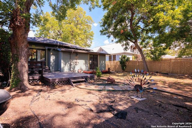 228 CLIFFORD CT, San Antonio, TX 78210