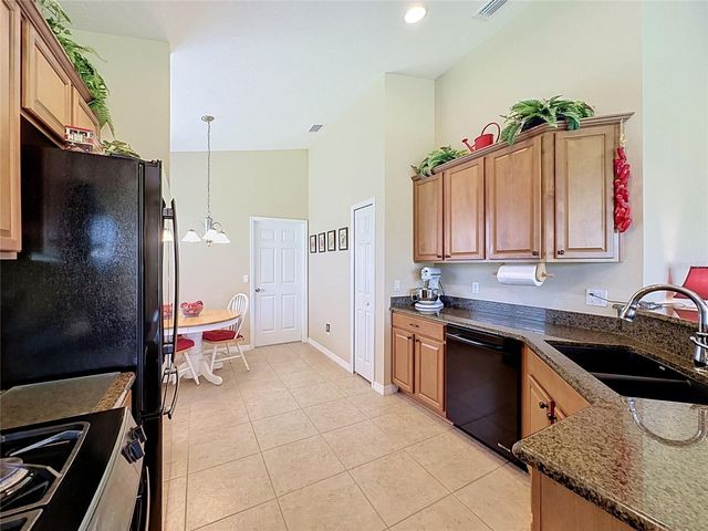 107 FALLING ACORN AVENUE, Groveland, FL 34736