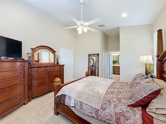107 FALLING ACORN AVENUE, Groveland, FL 34736