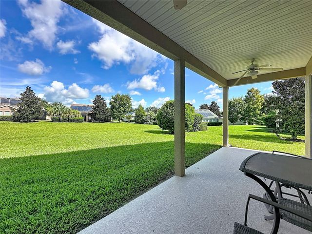 107 FALLING ACORN AVENUE, Groveland, FL 34736