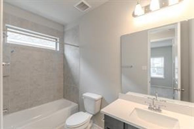 8482 International Falls Drive, Porter, TX 77365