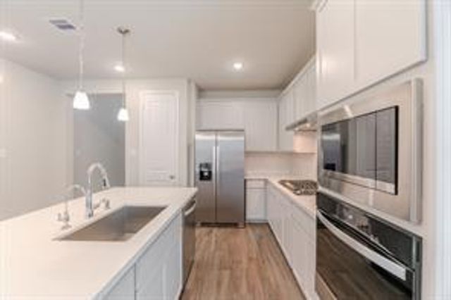 8482 International Falls Drive, Porter, TX 77365