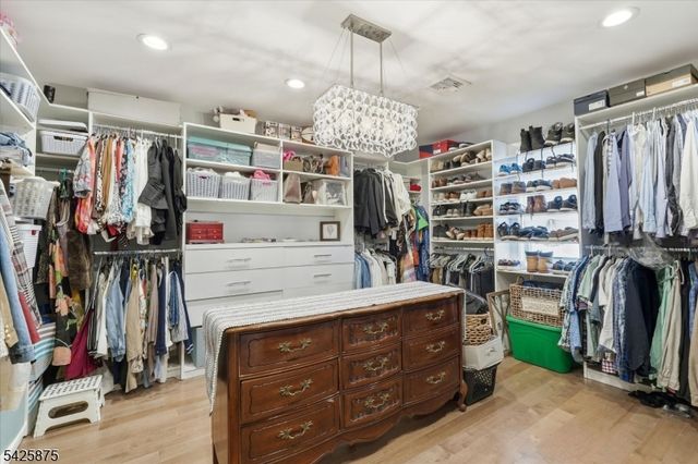 148 Mohawk Dr, Cranford Twp., NJ 07016