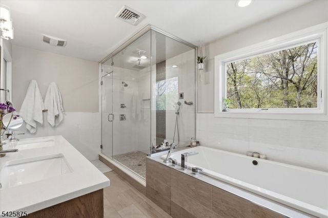 148 Mohawk Dr, Cranford Twp., NJ 07016