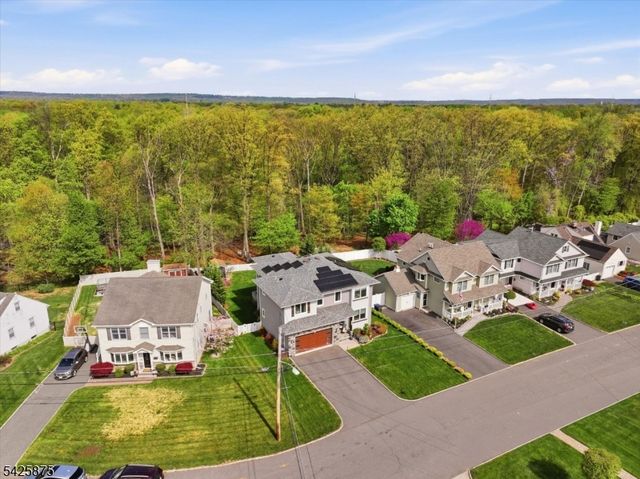 148 Mohawk Dr, Cranford Twp., NJ 07016